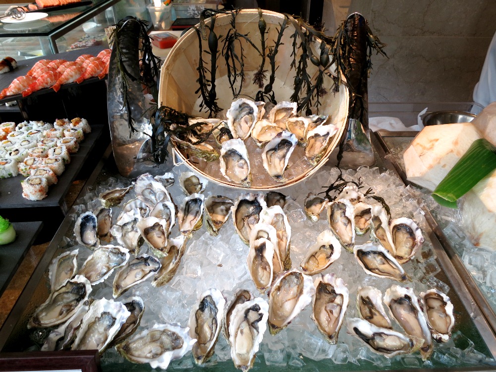 These precious Fines de Claires oysters are beautiful, elegant and clean, and a great deal to be part of the buffet
