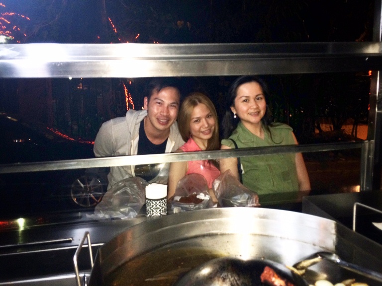 King Dy Guani, Cheryl Tiu, Cecile Ang at Tacos Chingones