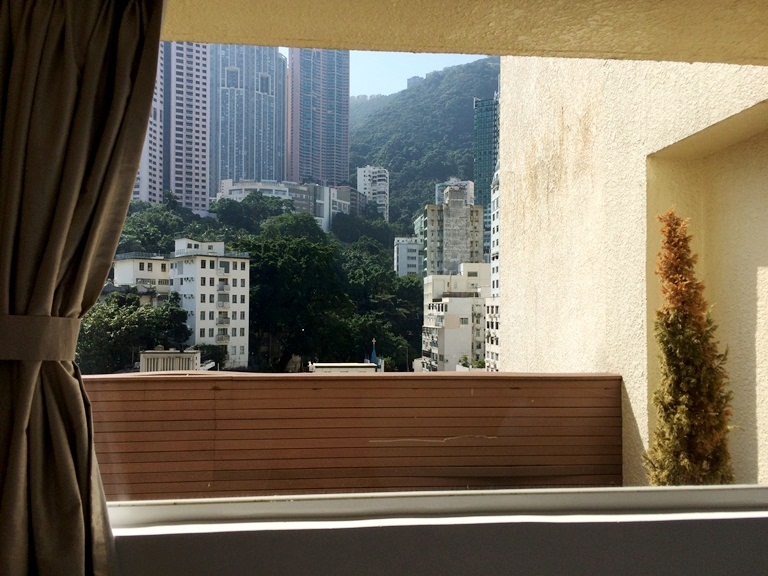 And when I looked out from my bed, I have this city view...