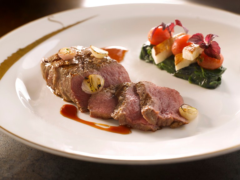 St. Regis Singapore- Brasserie Les Saveurs- Steak & Seafood Grill Indulgence