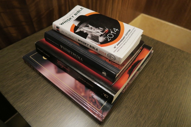 Books on Whisky_1824 Discovery Primea