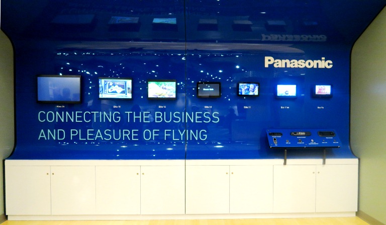 Boeing Dreamliner Gallery- Panasonic- Inflight Entertainment- Boeing Delivery Flight