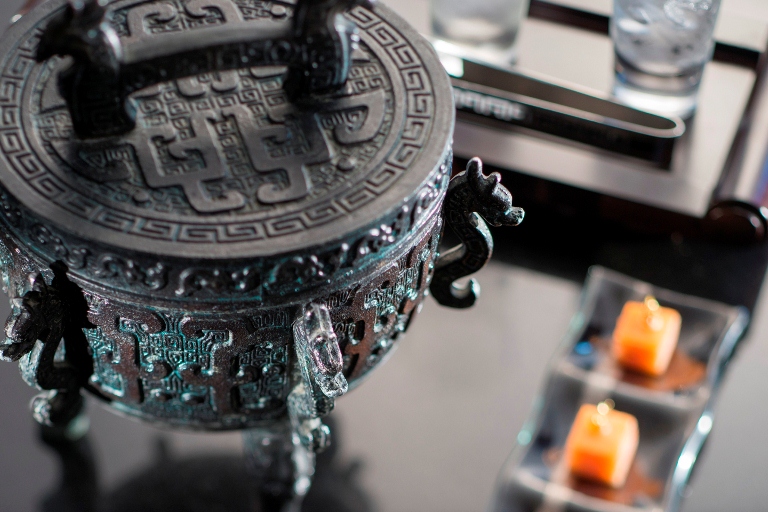 Mandarin Oriental Hong Kong- In-room VIP Amenity