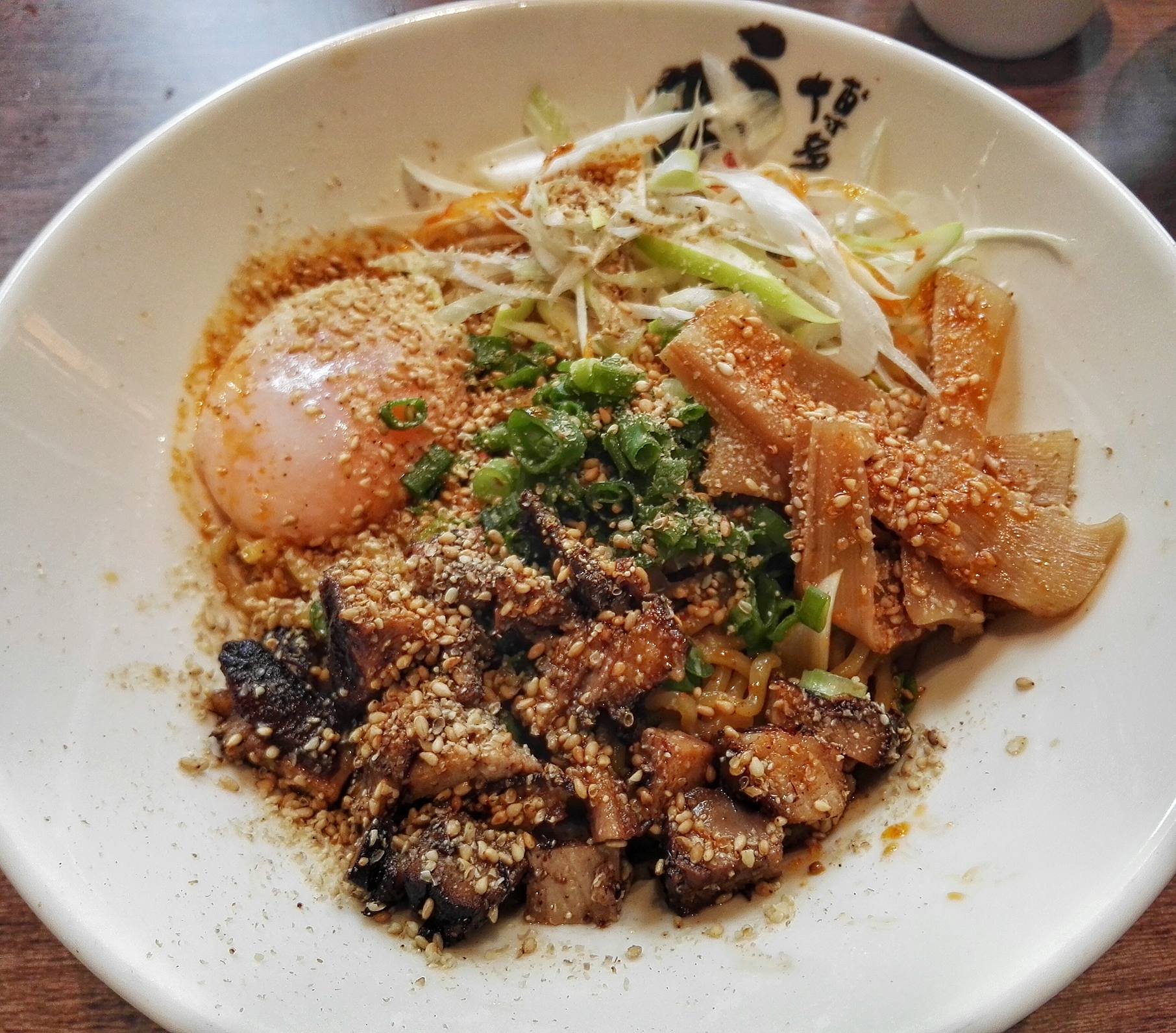 My personal favorite-- Mazesoba Chasiu-- or a soupless ramen made up of chasiu bits, spring onion, bamboo shoots, chillli oil, leeks, sesame seeds and onsen egg. This is also available as a vegetarian option, without the chasiu