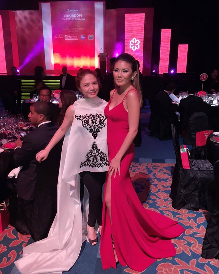 Cheryl Tiu in Puey Quinones and Rachel Tan Carrasco in Andrea Tetangco- Michelin Gala Singapore 2016- Resorts World Sentosa