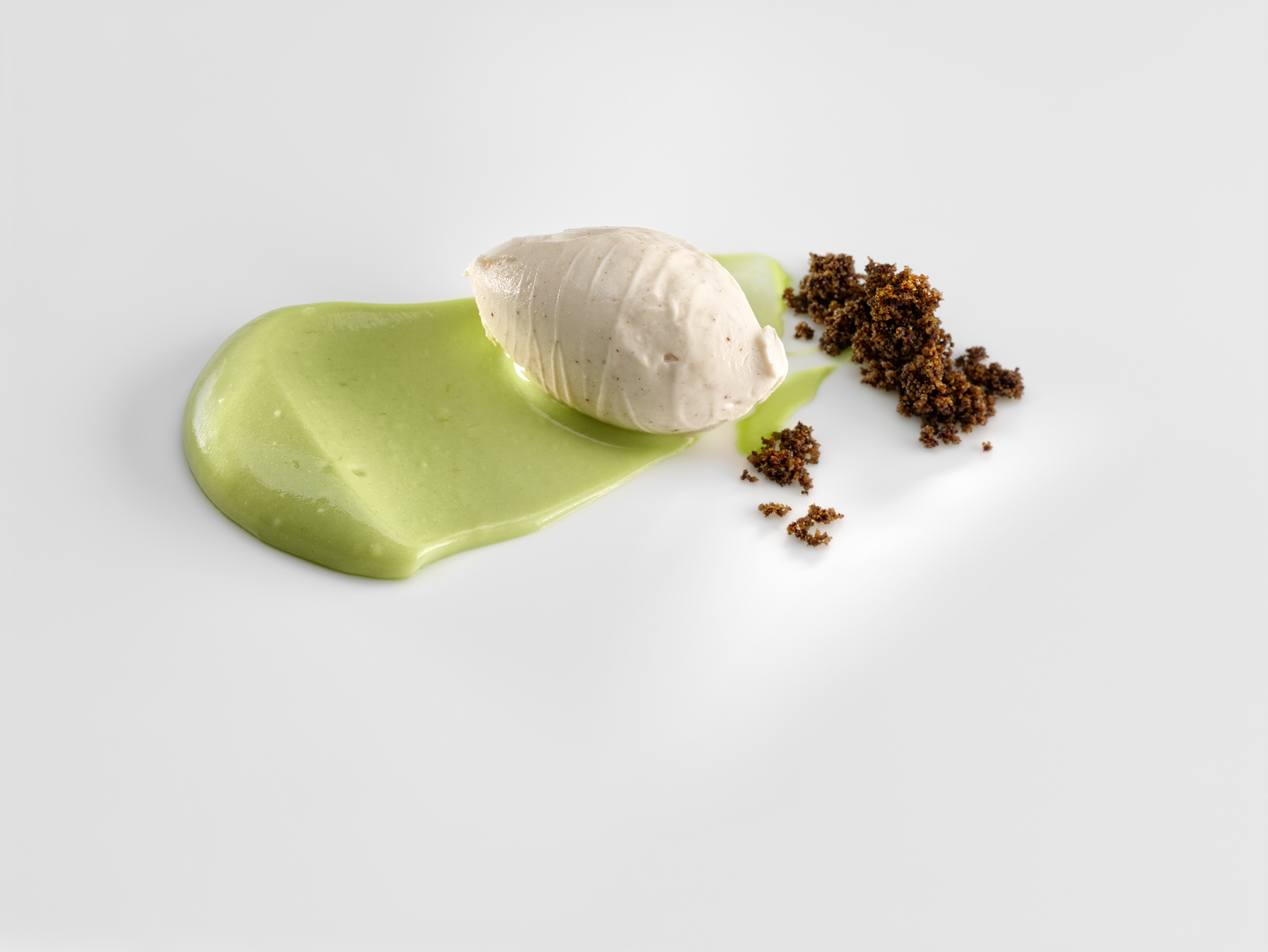 Avocado cream, fenugreek ice-cream, black olive and coffee- Nerua- Joselean Alija