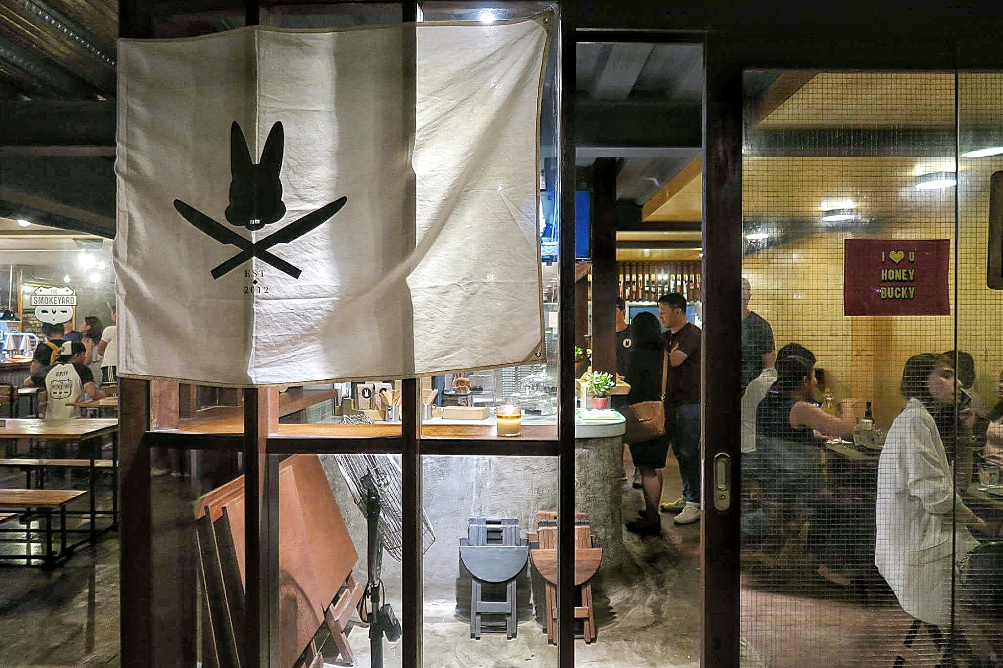 Bucky's Poblacion, Makati