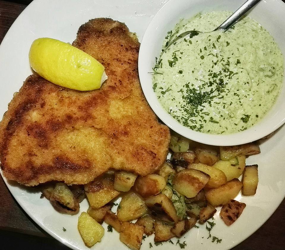 Schnitzel and green sauce- Lorsbacher Thal, Frankfurt, Germany