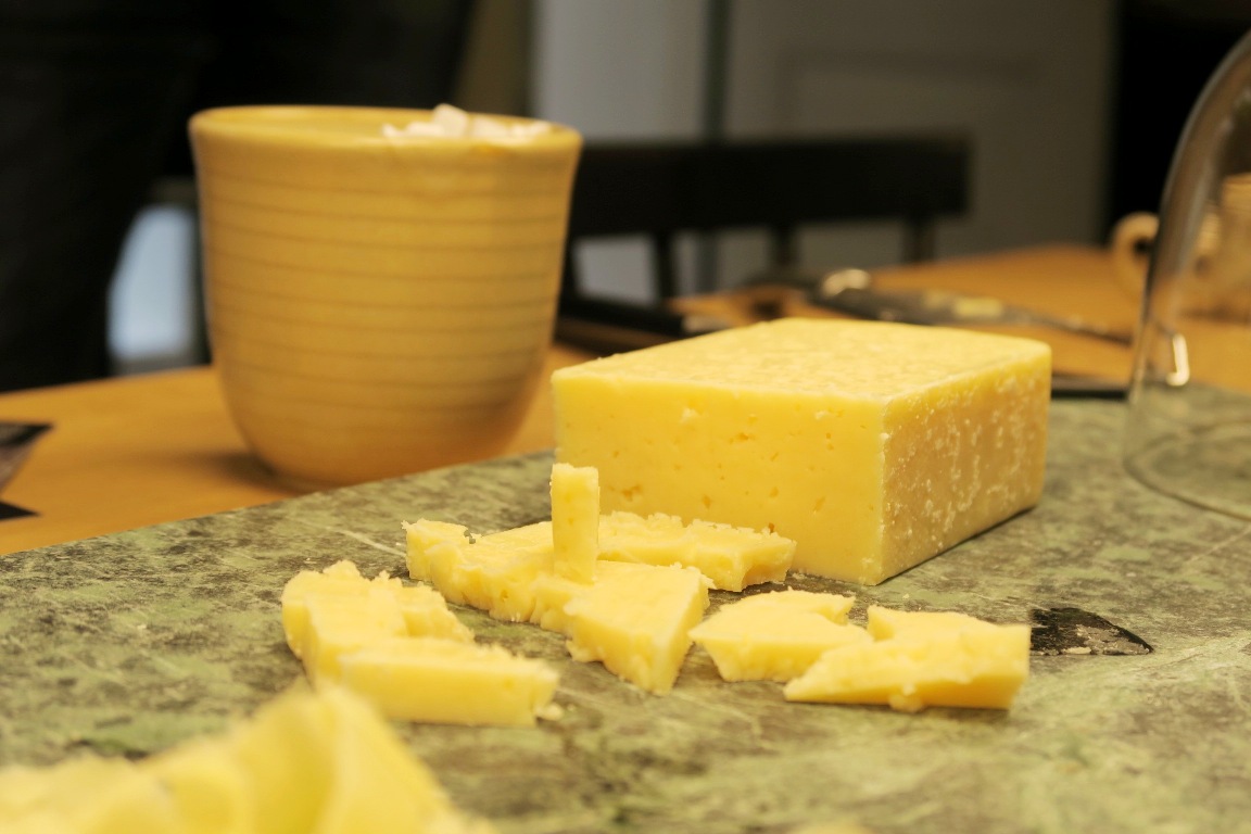 n contrast to my last post, Arla has an arm that produces small batch, handcrafted cheeses called UNIKA, which they sell in a gorgeous boutique. 💗 This one is Gammel Knas, is their version of the havarti cheese, which has crunchy protein crystals, hence it's often called "cheese candy."It's a bestseller here cos it's "sweets for grownups." If you love cheese, Unika is a MUST.