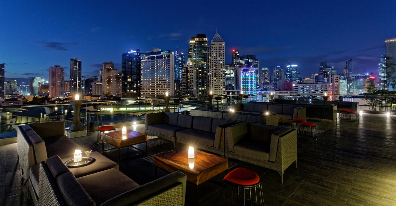 My personal favorite part of Mireio is their rooftop bar! I love rooftop bars and we don't get alot here in Manila because of our weather so happy there's one at the heart of Makati overlooking this gorgeous skyline. (Photo courtesy of Raffles Makati)