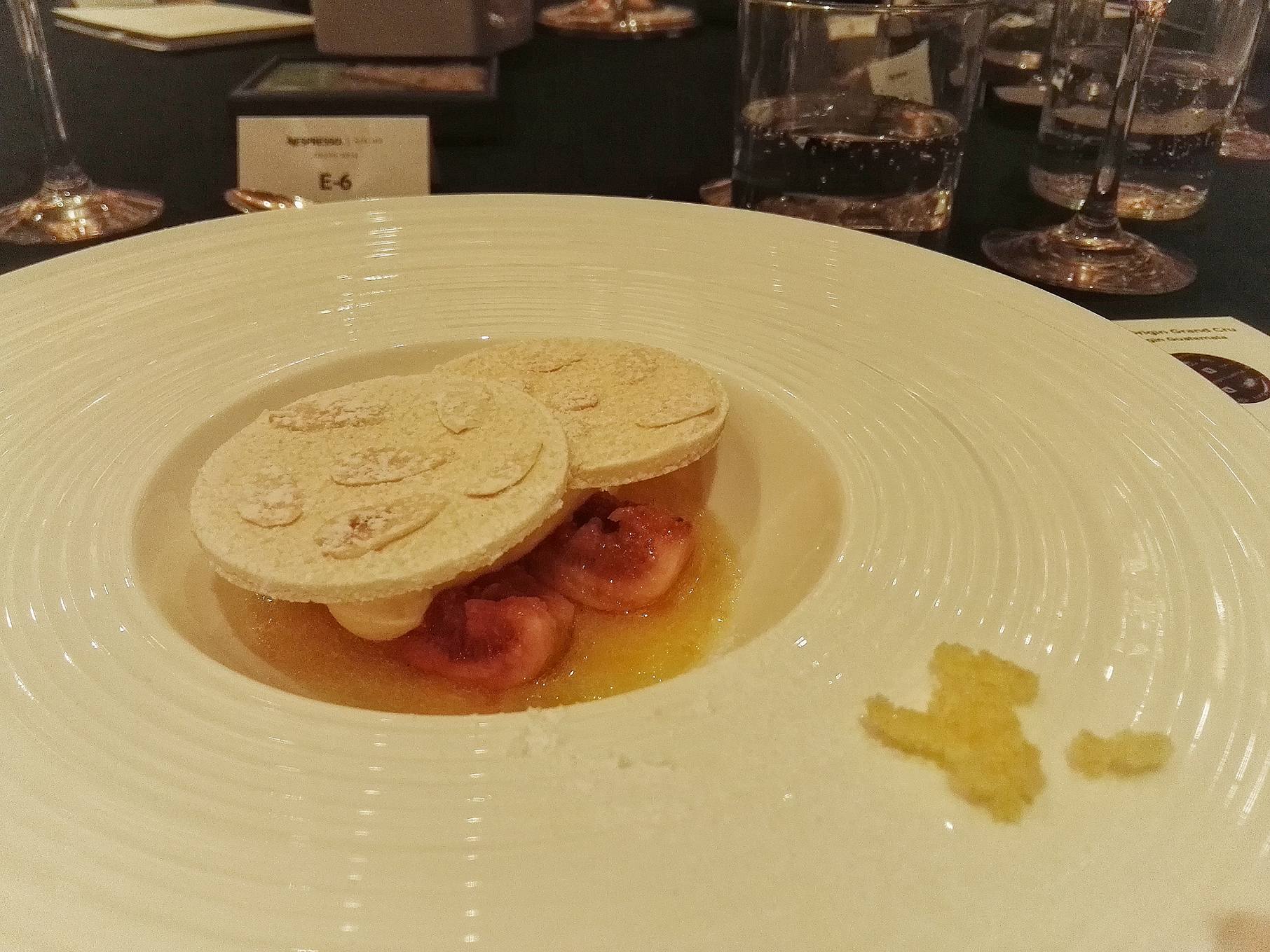 yuzu-fig-compote-with-yuzu-cream-and-almond-meringue-norihiko-terai-atelier-tokyo-2016