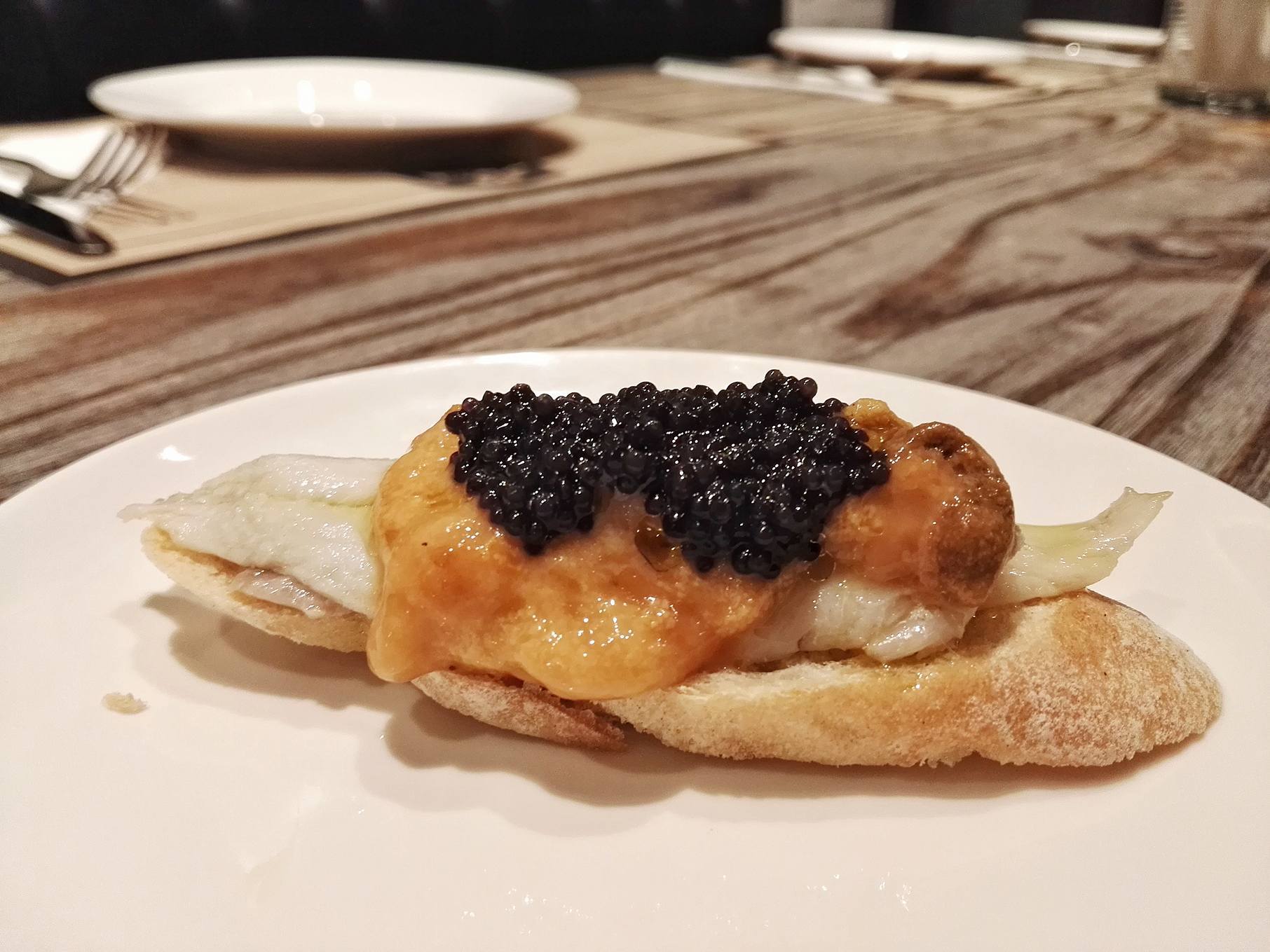 boquerones-uni-caviar-pintxo-bar-pintxos-bgc-fort-bonifacio-fairways-tower