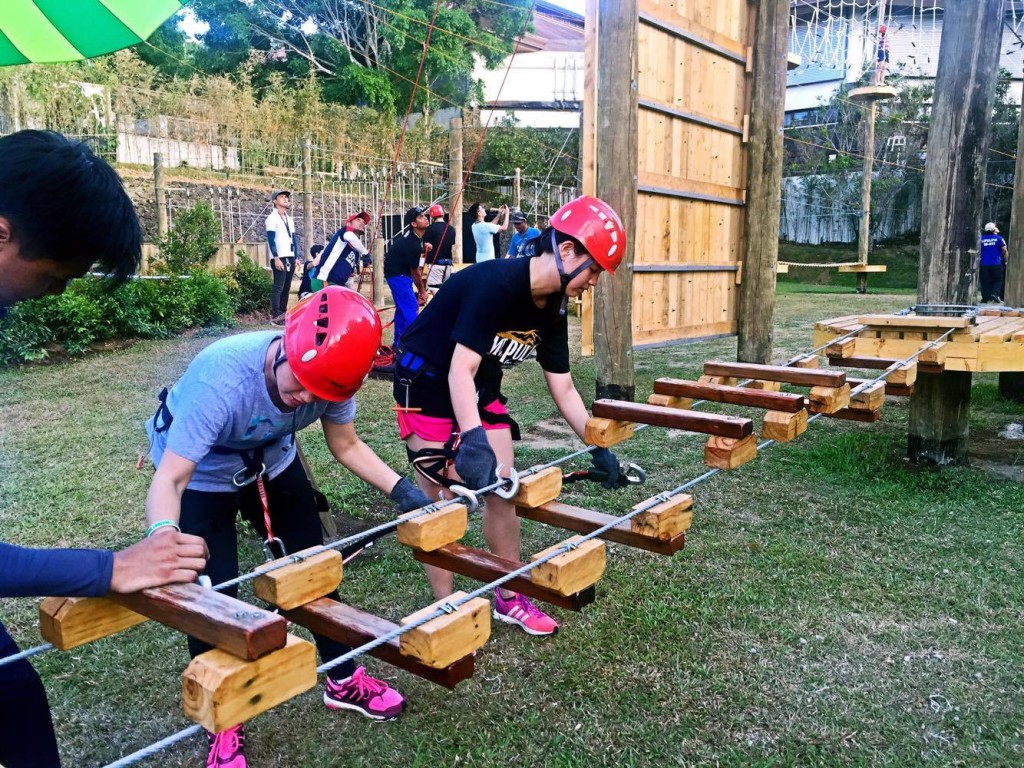 Safety instructions at Tagaytay Highlands aerial walk