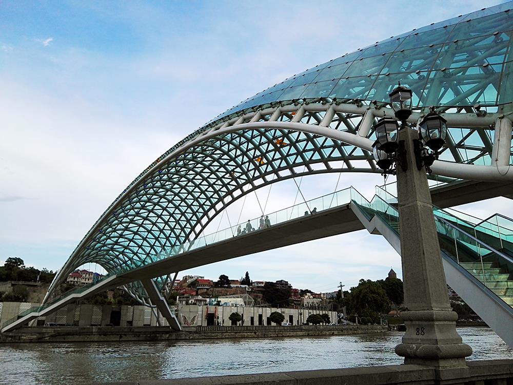 The pedestrian-only Peace Bridge, opened in 2010, made of steel and glass, is the newest bridge in Tbilisi. It's today considered one of the controversial symbils of "modern" Tbilisi.