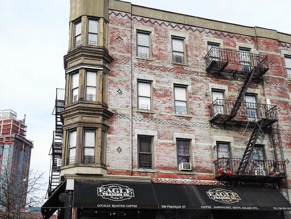 Eagle Trading Co. is neighborhood cafe popular with Greenpoint locals. It has only one location in New York-- right here on Franklin Street. (Photo by Cheryl Tiu)