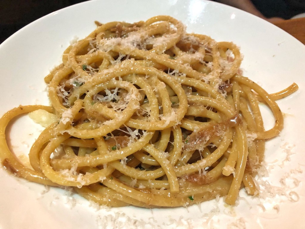 Bucatini with anchovy, butter, caramelized onions, parmesan (Photo by Cheryl Tiu)