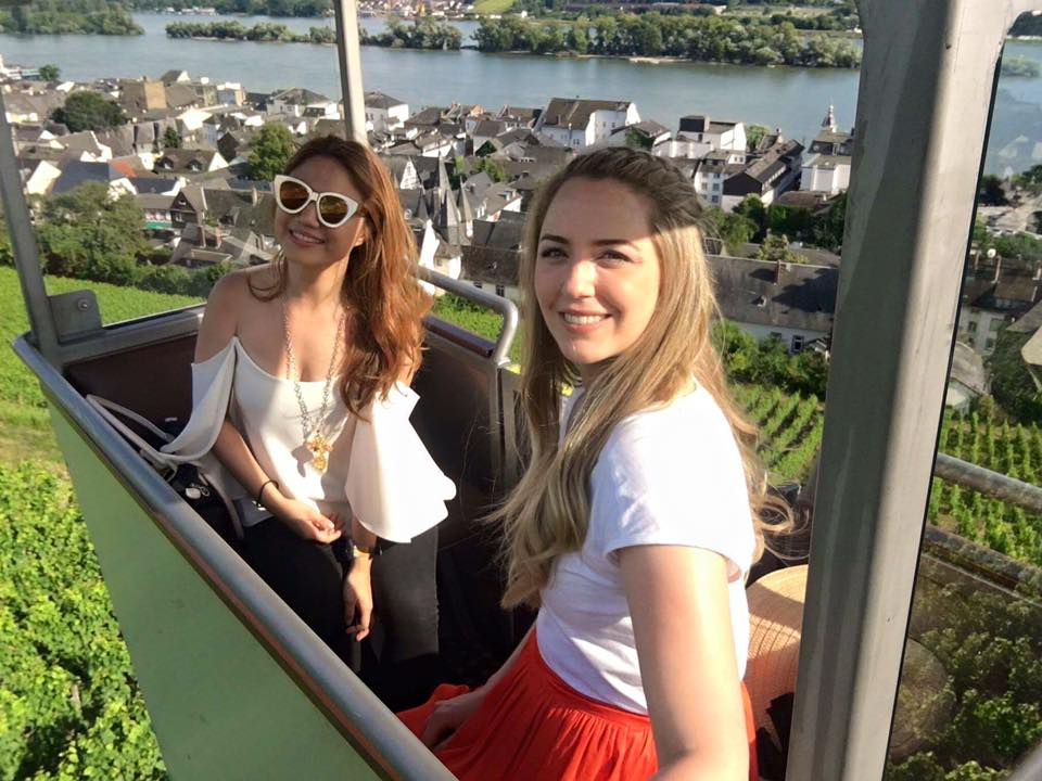 5 Things To Do In Frankfurt, Germany– Plus, A Daytrip To The Rheinstein Castle