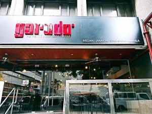 garuda makati legazpi restoran salcedo