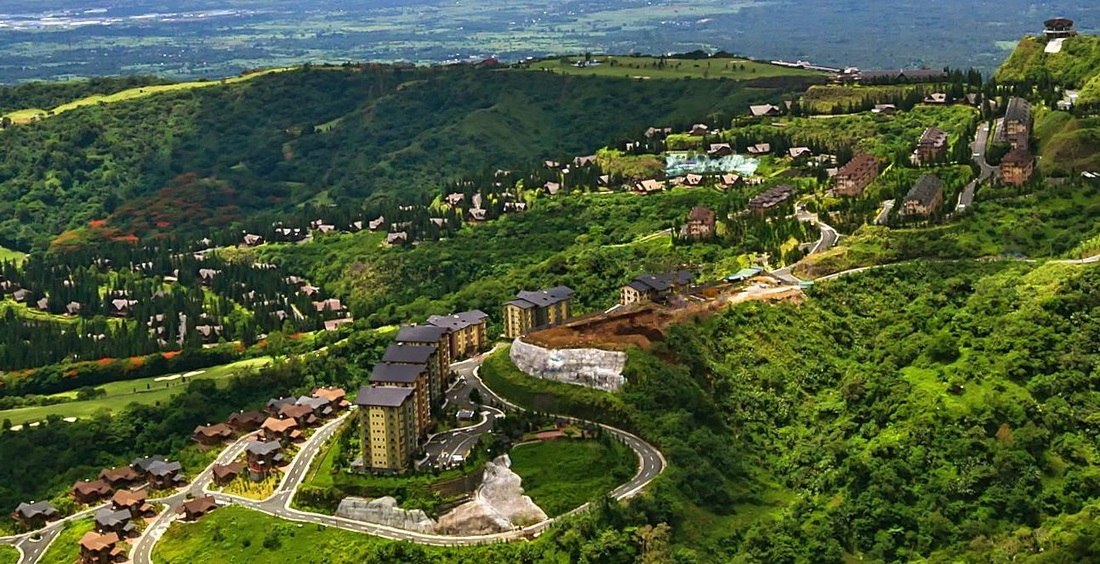 Tagaytay Highlands’ New Aerial Walk And Wall-Climbing Facilities